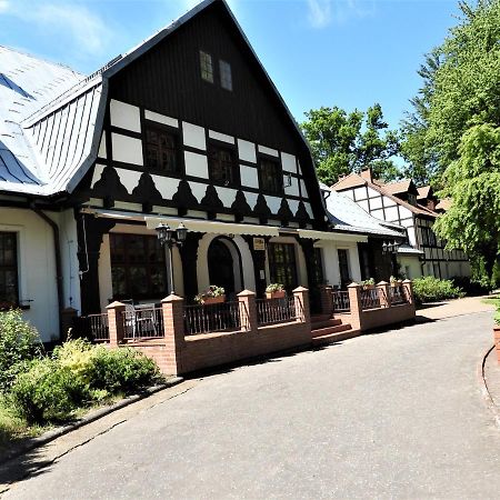 Dworek Osiecki Osieki  Exterior foto